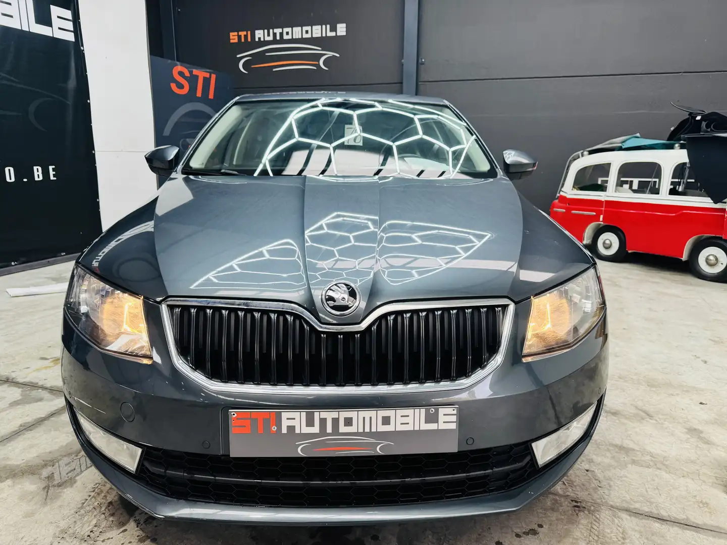 Skoda Octavia 1.0 TSI ** GARANTIE 12 MOIS ** Gris - 2