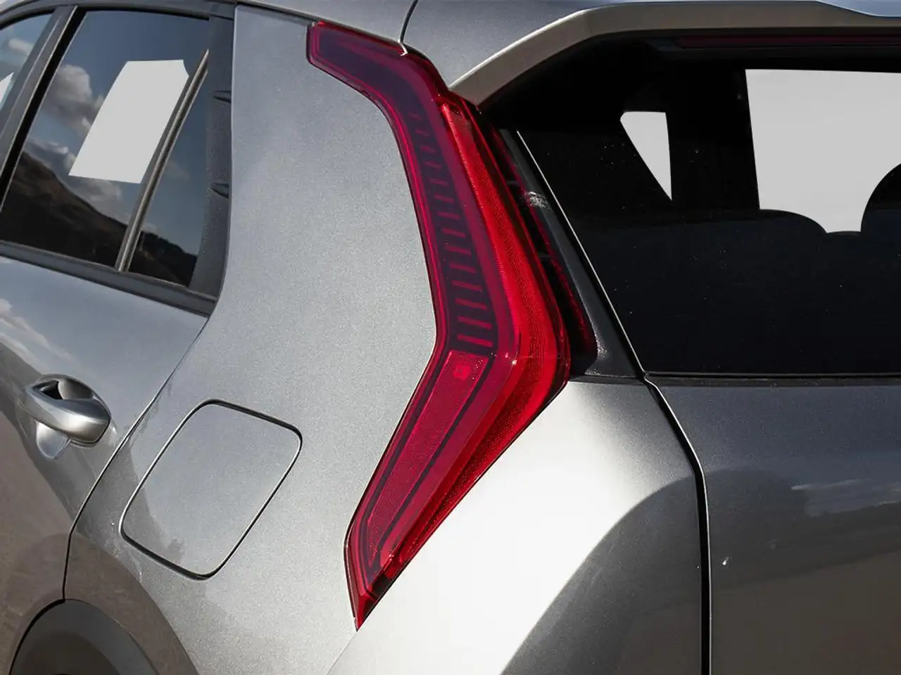 Kia Niro снимка Kia Niro