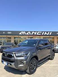 Hilux IV 2021 2.8 d double cab Invincible 4wd auto