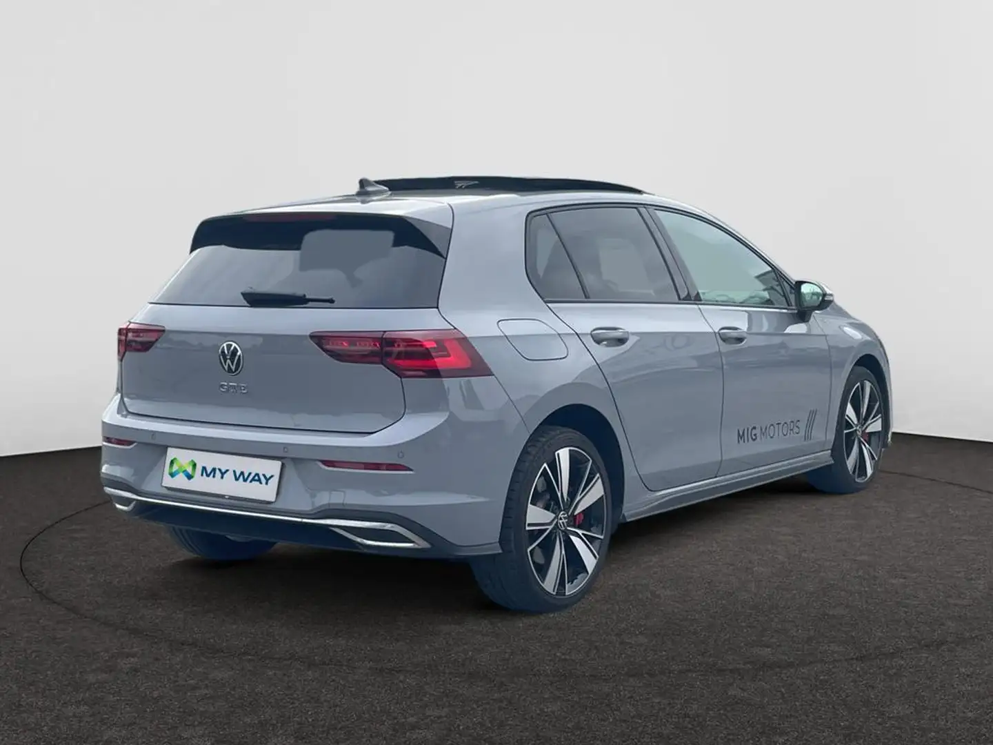 Volkswagen Golf GTE (245 pk) 1.4 TSI Plug-in Hybride /// Open-dak elektrisch /// Verwarmde- en verkoelde zetels /// Elektrische zetels met ge Grijs - 2