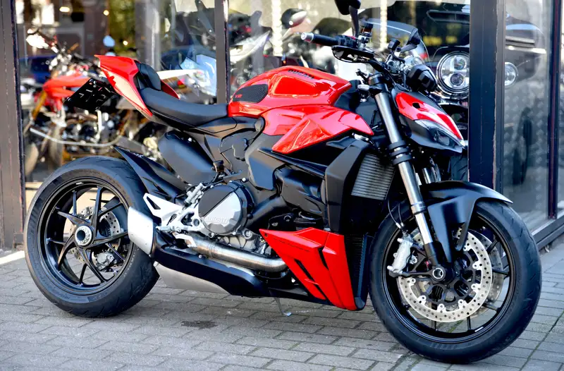 Ducati Streetfighter