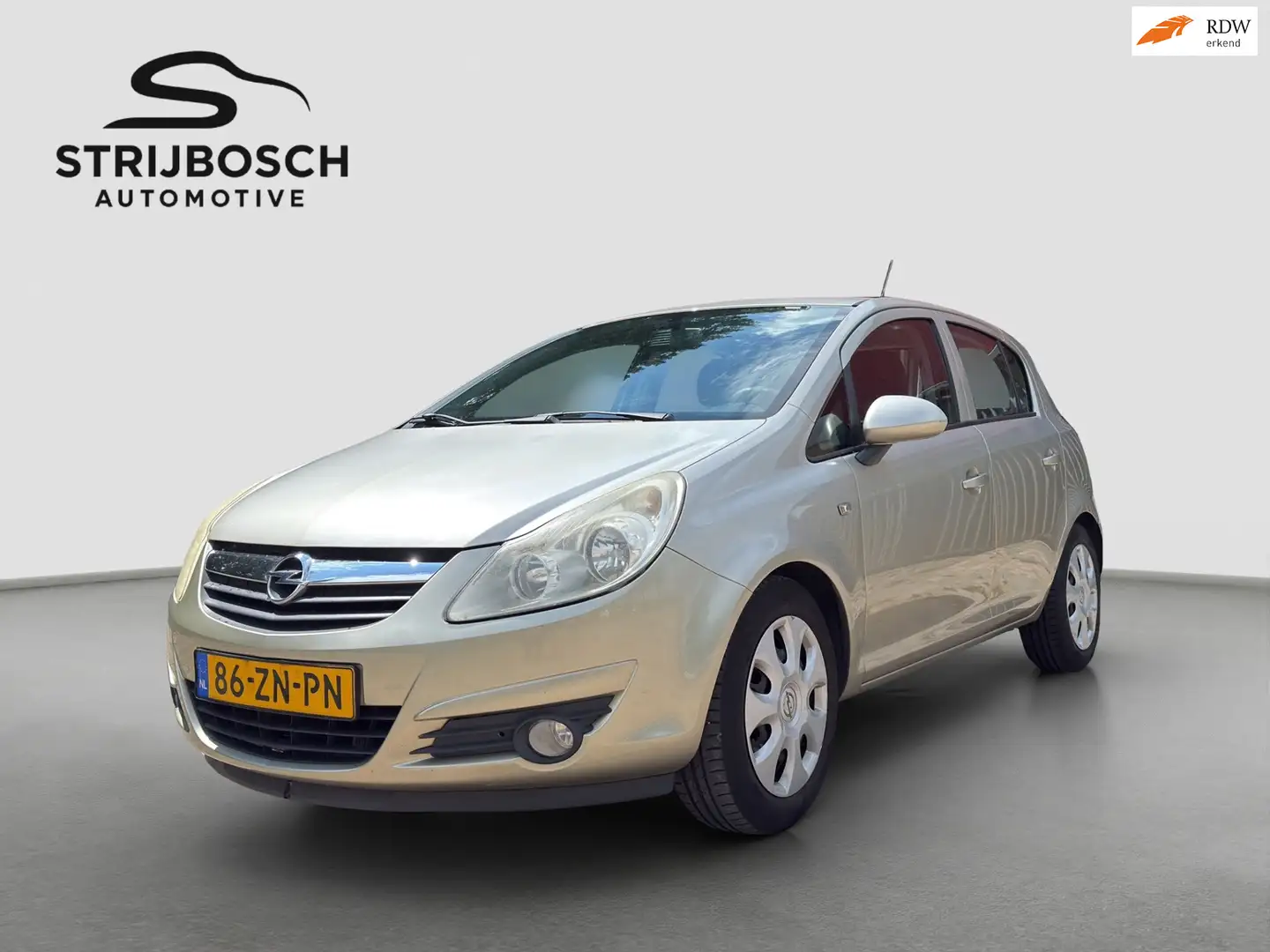 Opel Corsa 5-Deurs 1.4-16V Enjoy Airco, Cruise, Trekhaak Beige - 1