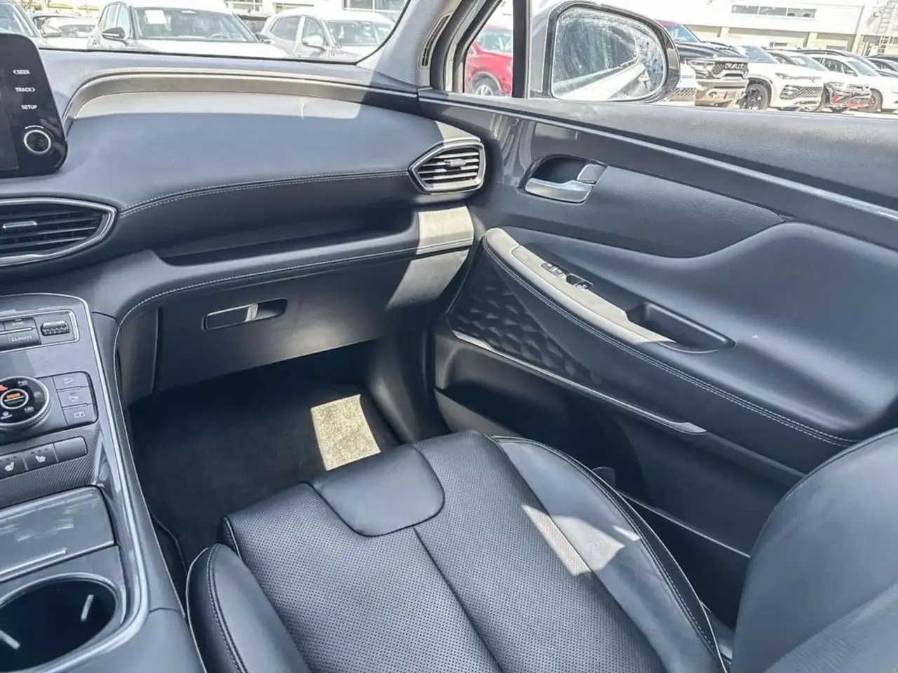 Hyundai SANTA FE снимка Hyundai SANTA FE