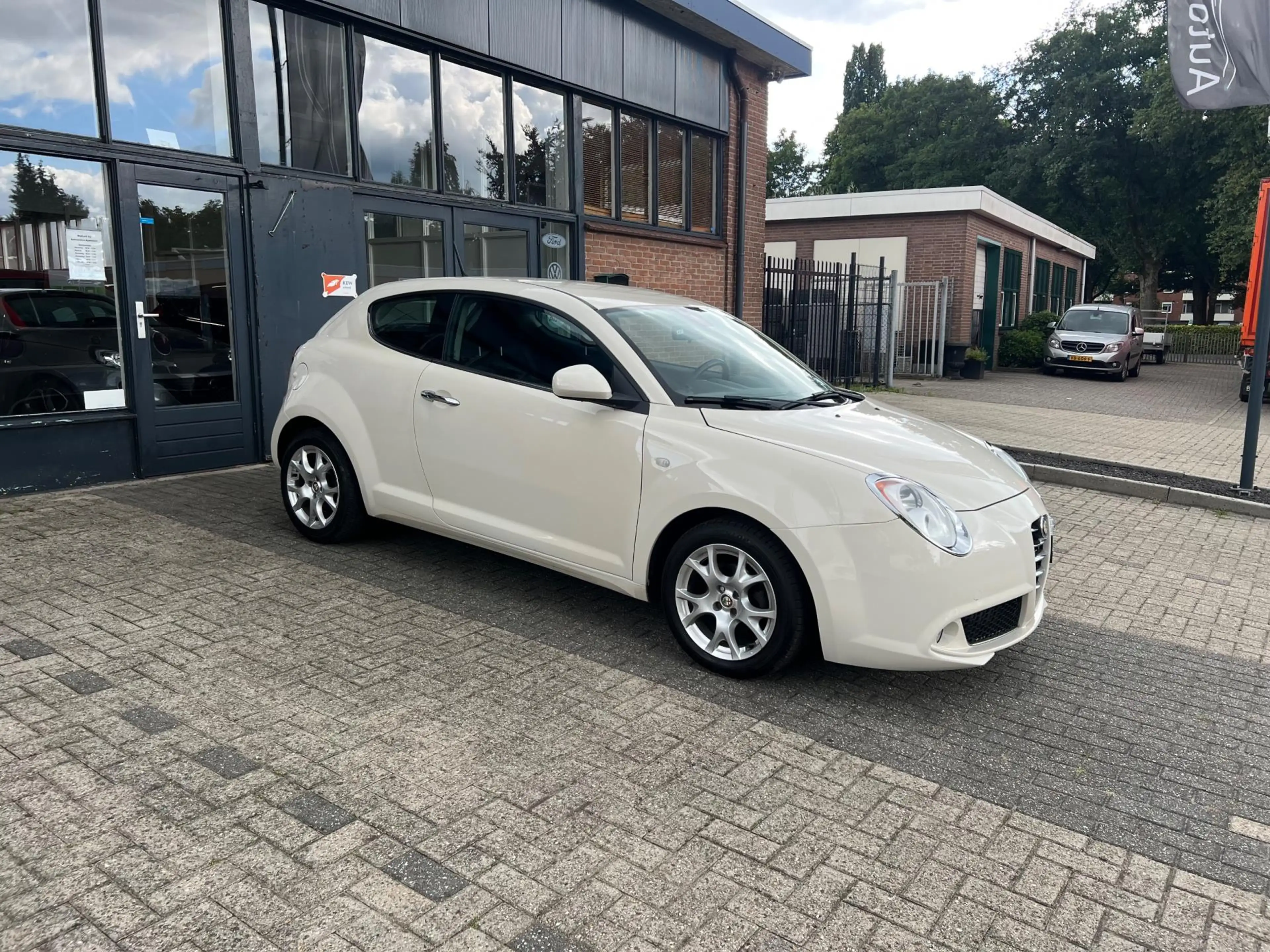 Alfa Romeo MiTo 1.4 Multiair, Cruice control, Climate control — photo 4