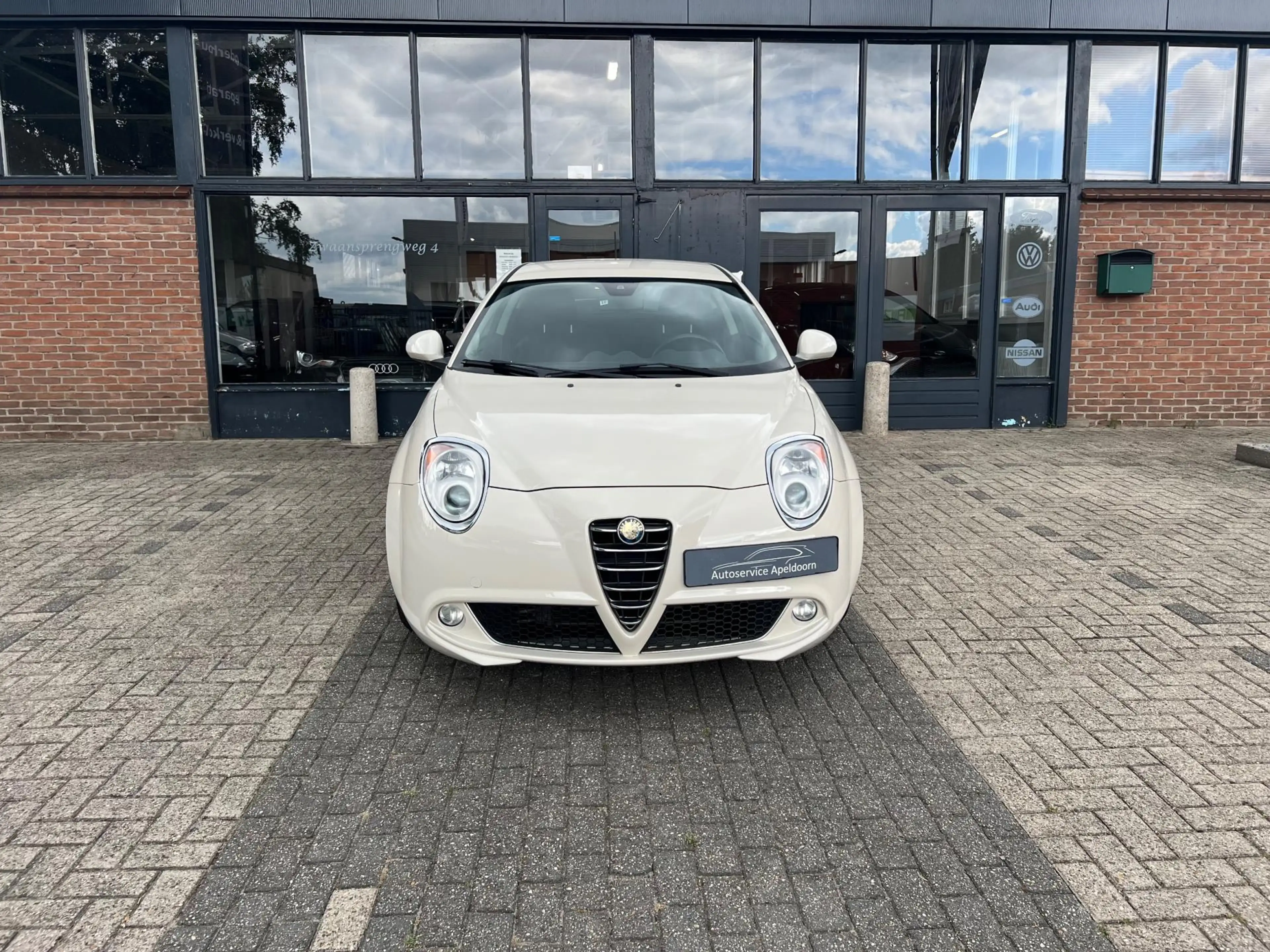 Alfa Romeo MiTo 1.4 Multiair, Cruice control, Climate control — photo 3