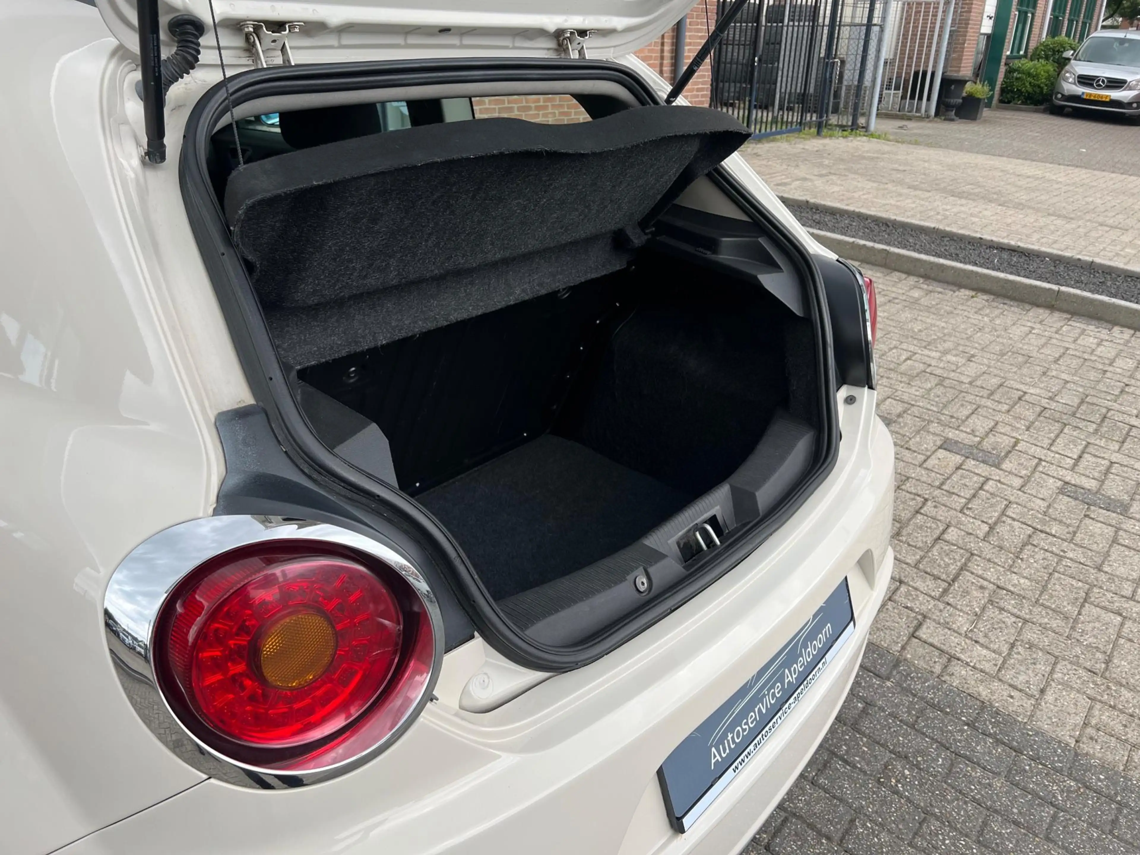 Alfa Romeo MiTo 1.4 Multiair, Cruice control, Climate control — photo 10