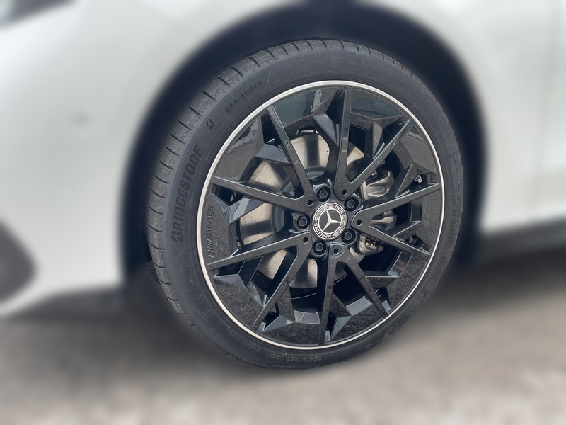 Mercedes-Benz CLA 250 + EQ AMG AHK — photo 11