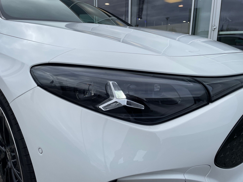 Mercedes-Benz CLA 250 + EQ AMG AHK — photo 10