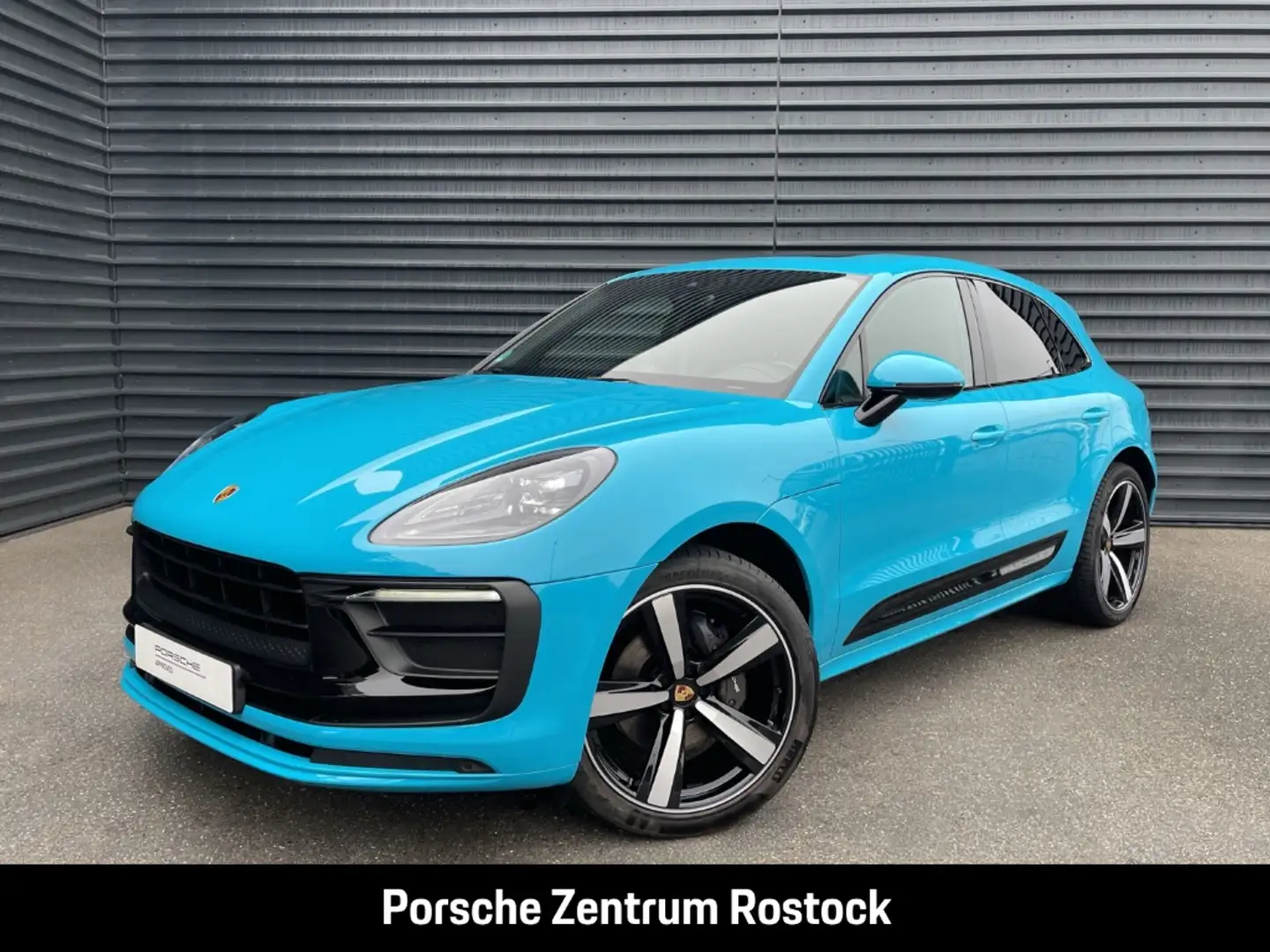Porsche Macan T Sportabgasanlage Luftfederung 21-Zoll Blauw - 1