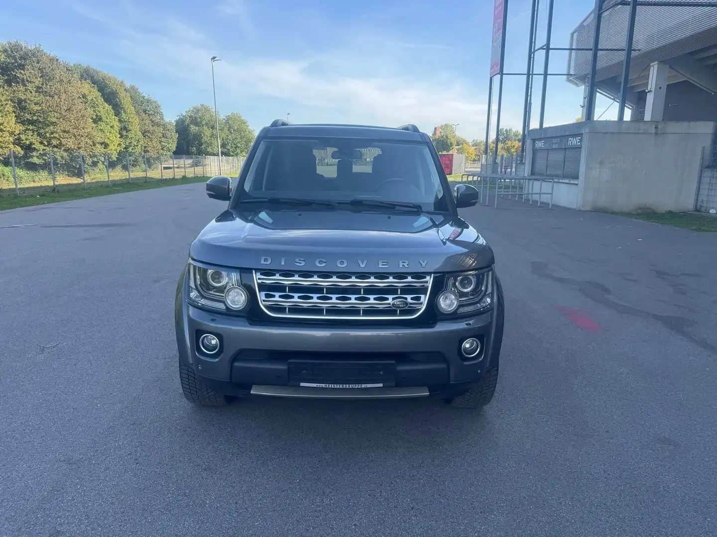 Land Rover Discovery 4 SDV6 Graphite Leder Automatik*** Grau - 2