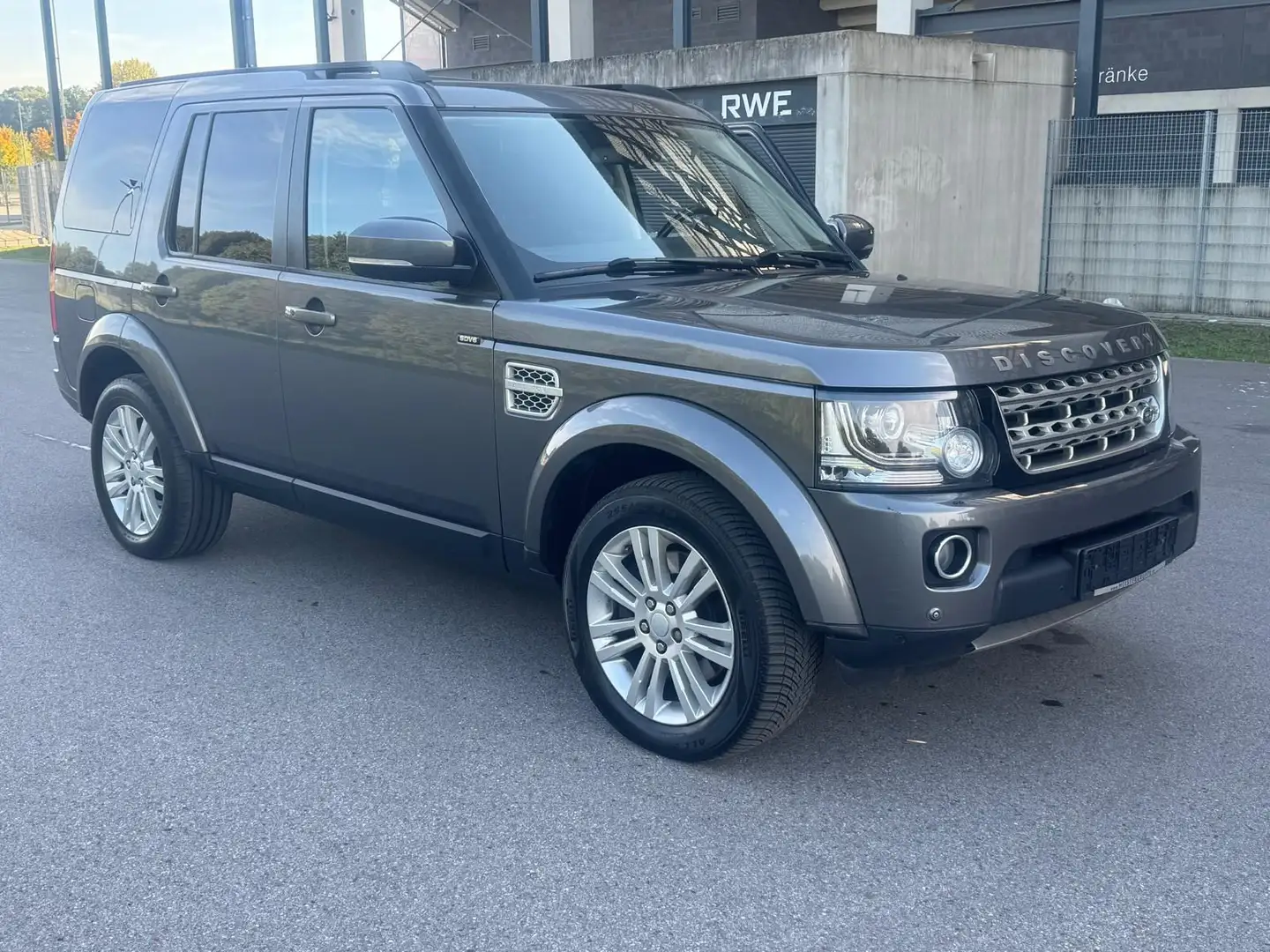 Land Rover Discovery 4 SDV6 Graphite Leder Automatik*** Grau - 1