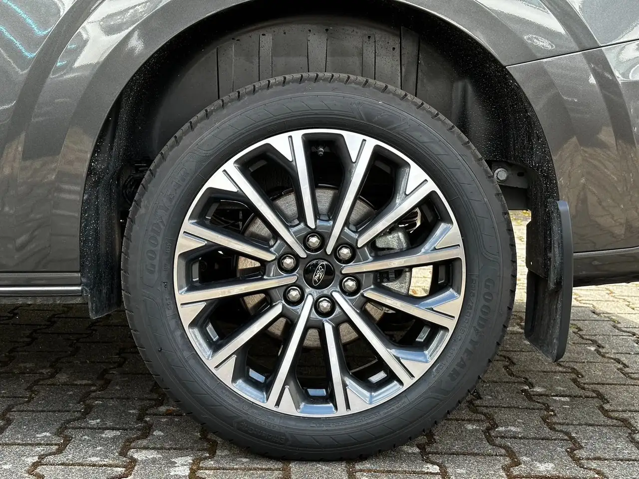 Ford Tourneo Custom Titanium X 320 L2 ACC*PANO*360*B&O 13