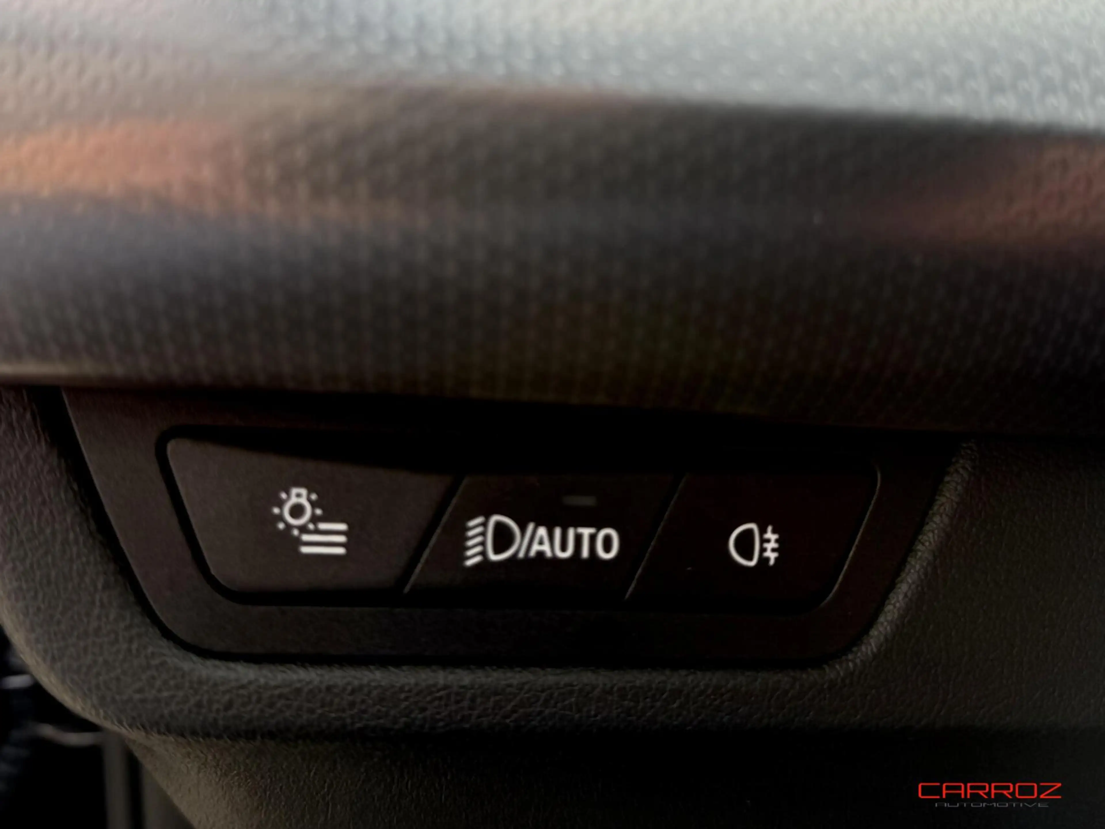 BMW iX1 xDrive30 M Sport Pano H&K HUD Trekhaak — photo 20