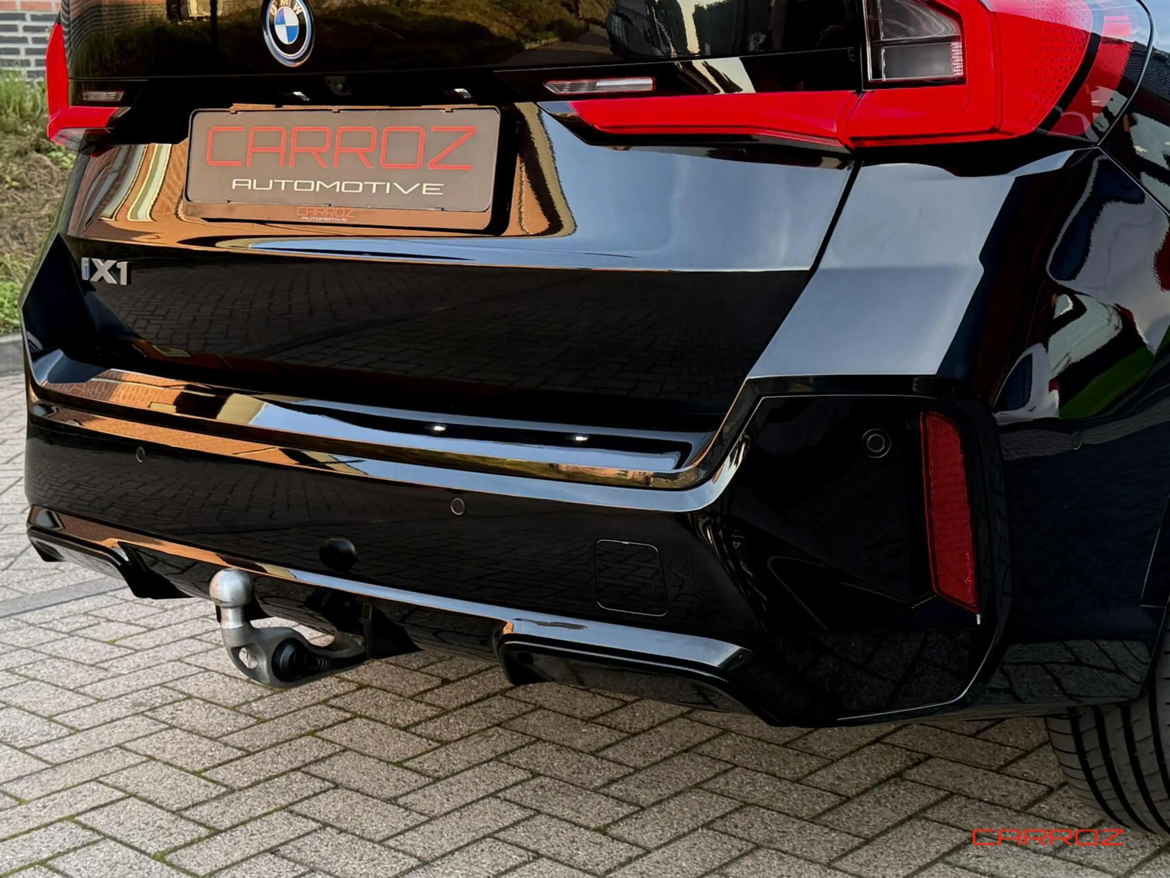 BMW iX1 xDrive30 M Sport Pano H&K HUD Trekhaak — photo 21