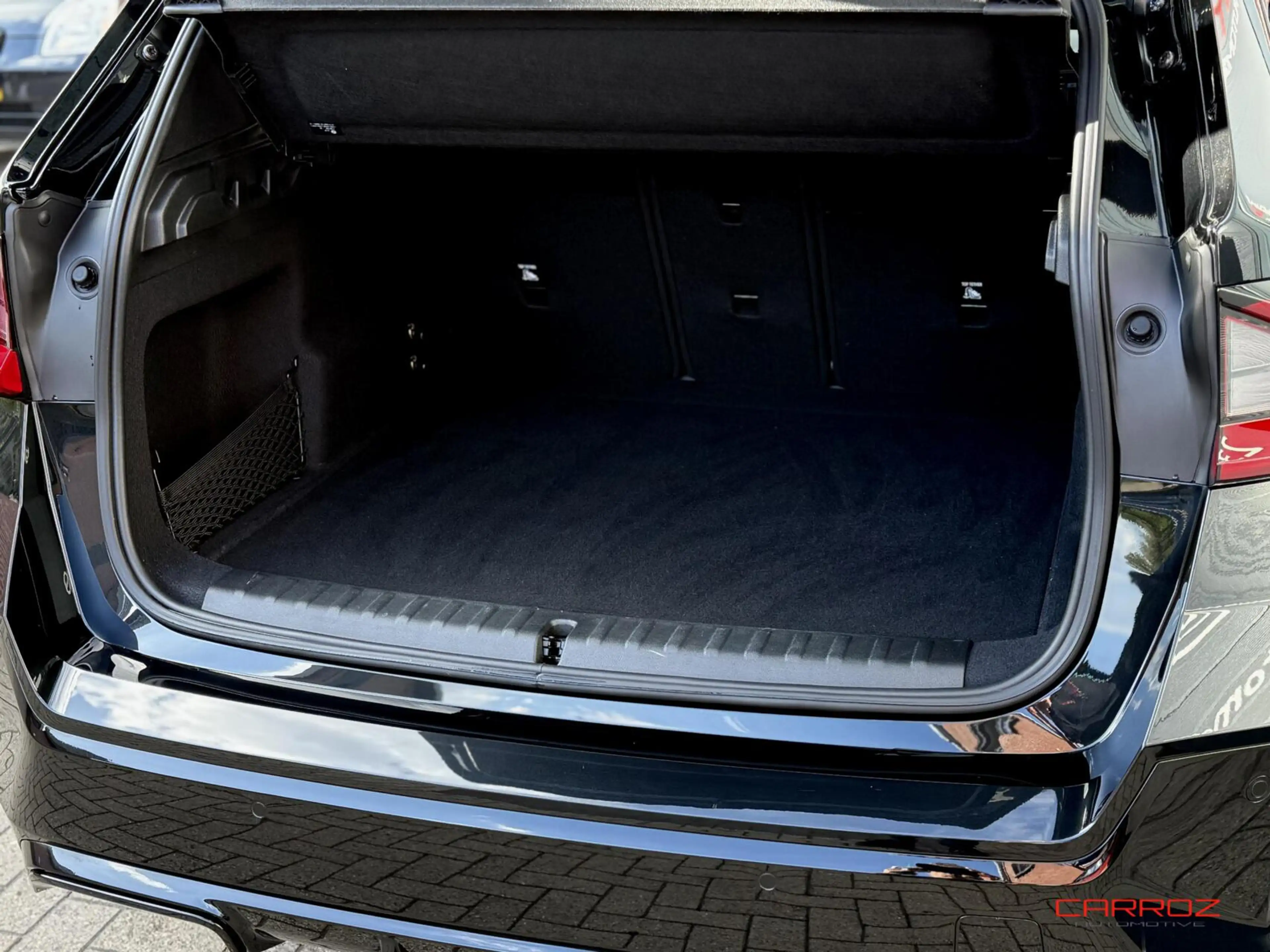 BMW iX1 xDrive30 M Sport Pano H&K HUD Trekhaak — photo 26