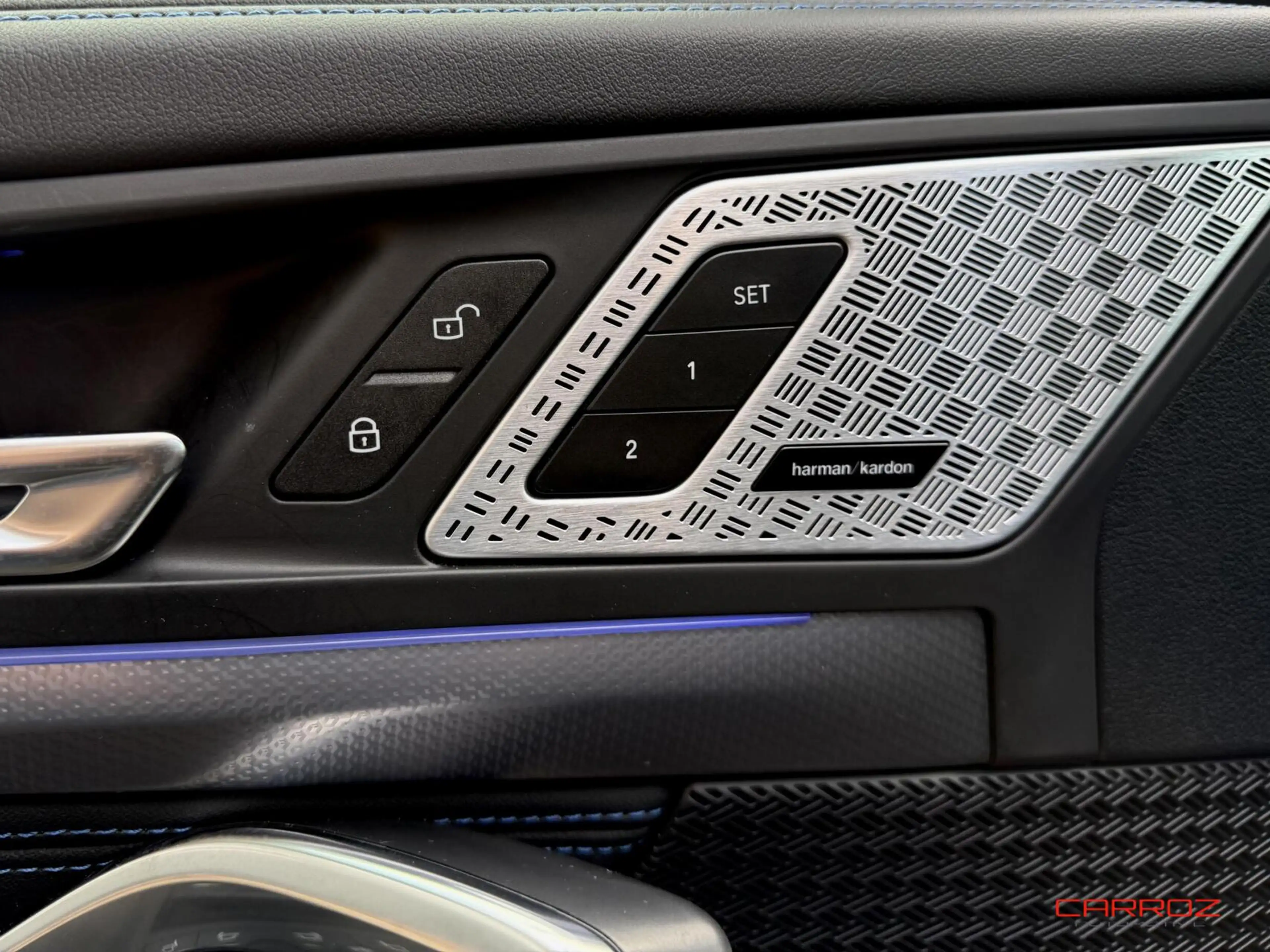 BMW iX1 xDrive30 M Sport Pano H&K HUD Trekhaak — photo 17