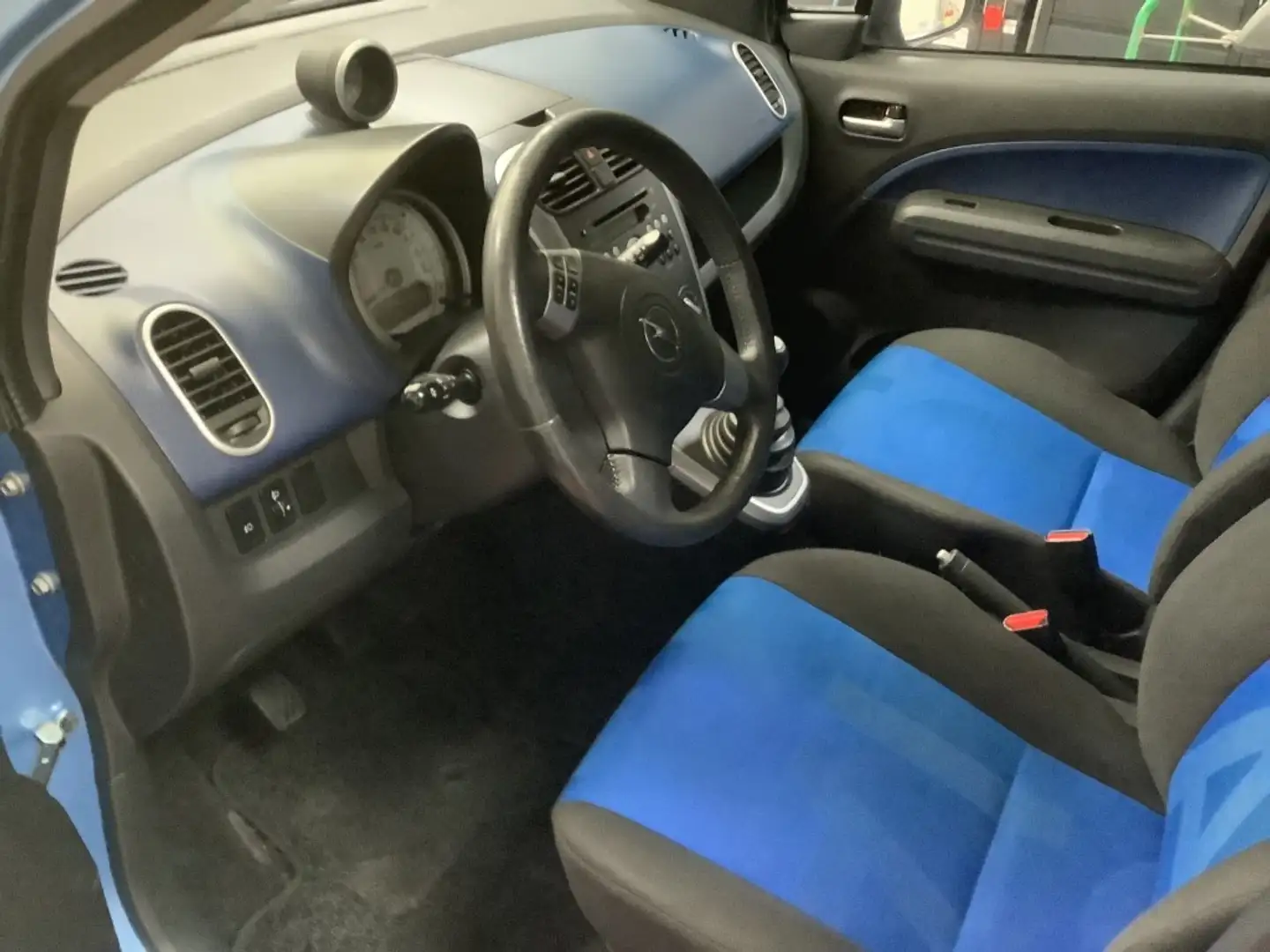 Opel Agila 1.2 EDITION Blauw - 2