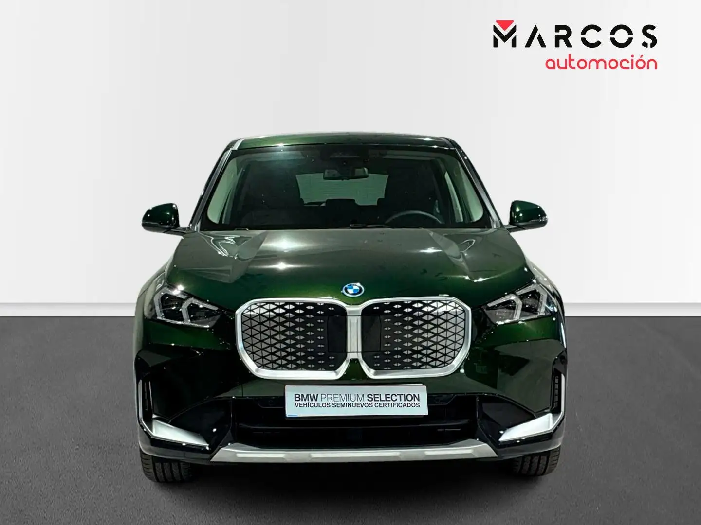 BMW iX1 xDrive30A Vert - 2