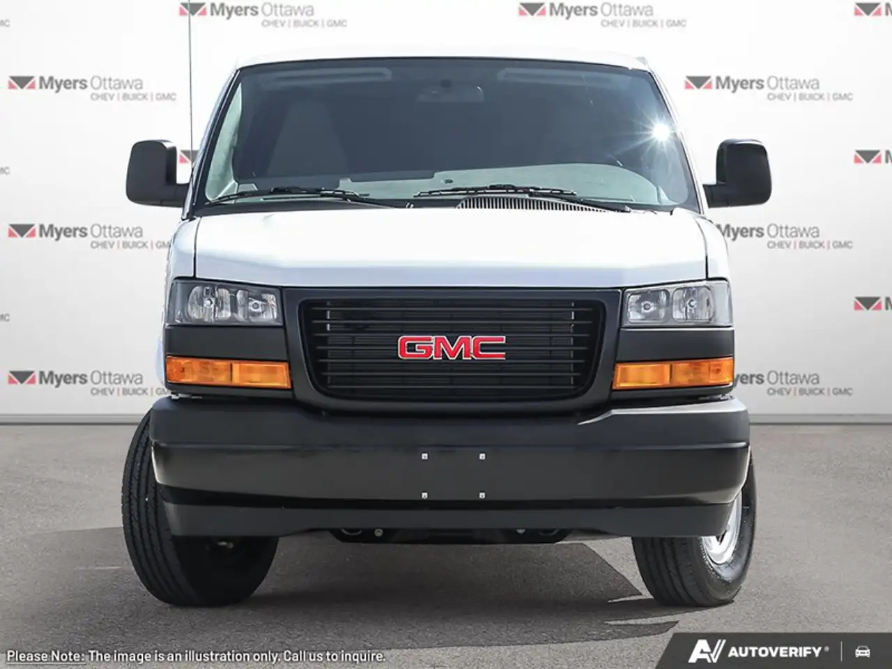 GMC Savana снимка GMC Savana