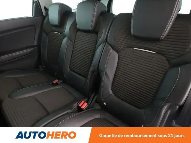 Renault Grand Scenic view 14