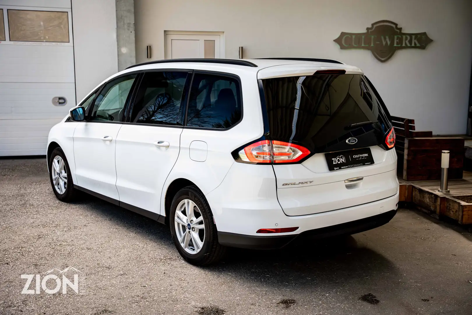 Ford Galaxy Business 2.0l Eco 7-SITZER 1.HAND SERVICE NETTO Weiß - 2