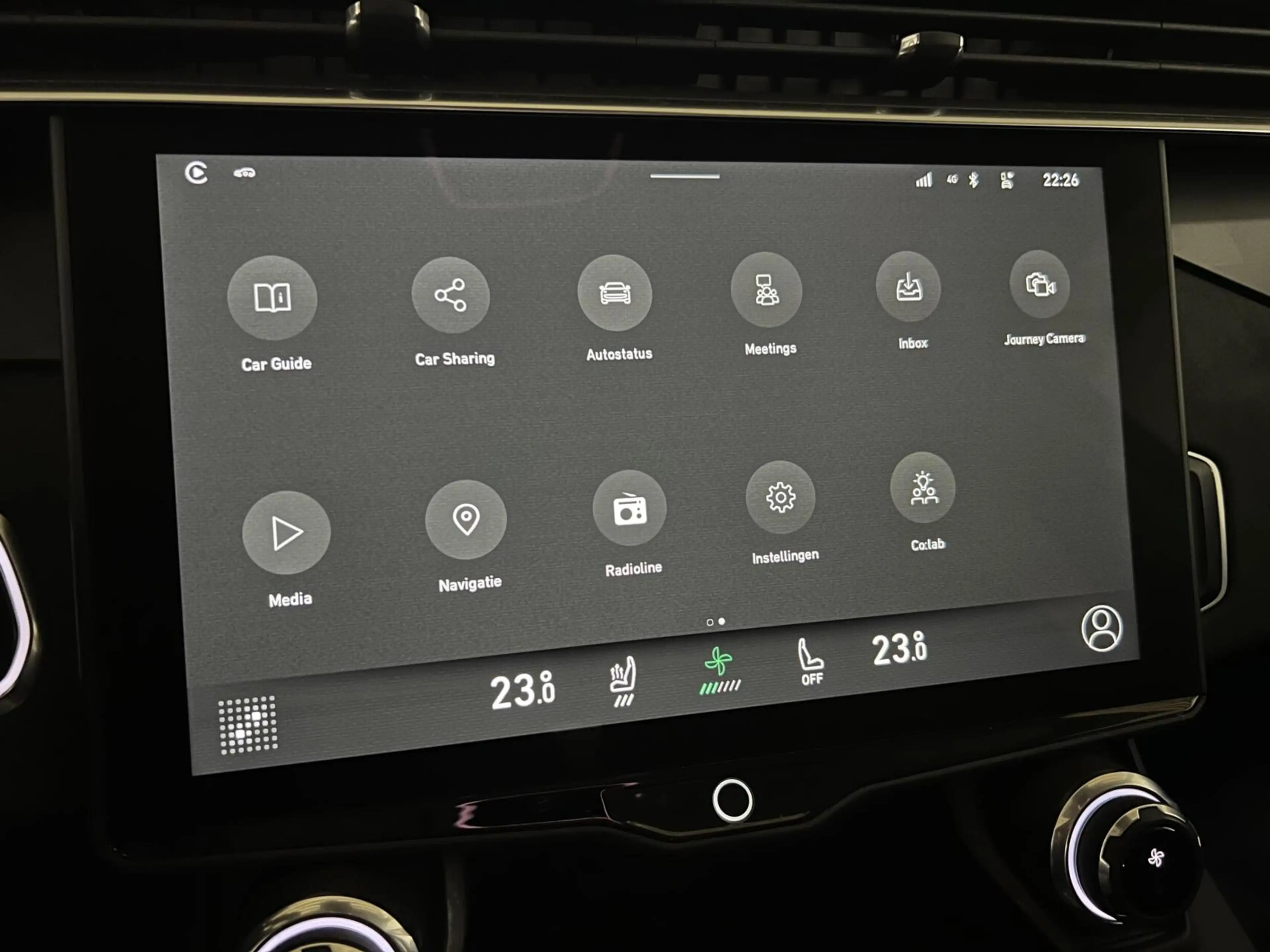 Lynk & Co 01 1.5 Plug-in Black Edition Sfeerver. CarPlay 360° — photo 48