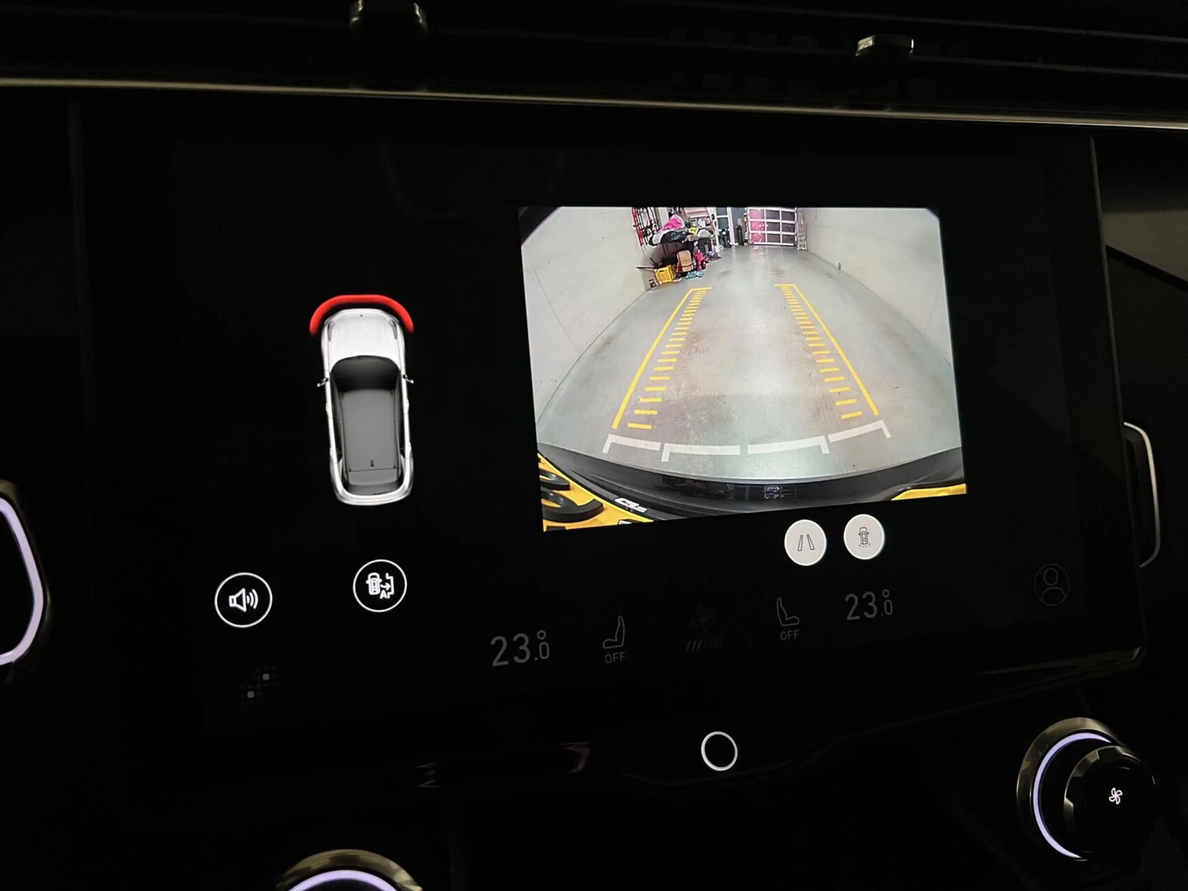 Lynk & Co 01 1.5 Plug-in Black Edition Sfeerver. CarPlay 360° — photo 45