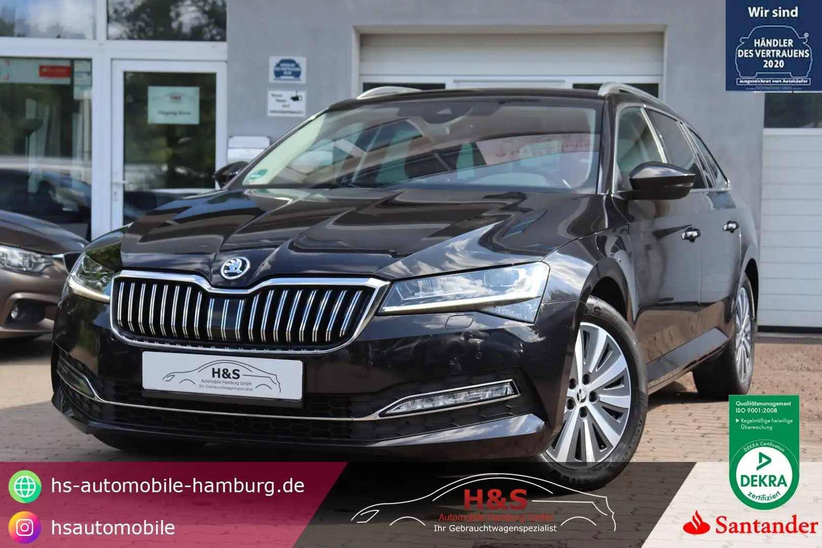 Skoda Superb Combi Premium Edition AHK*Navi*17 ZOLL Schwarz - 1