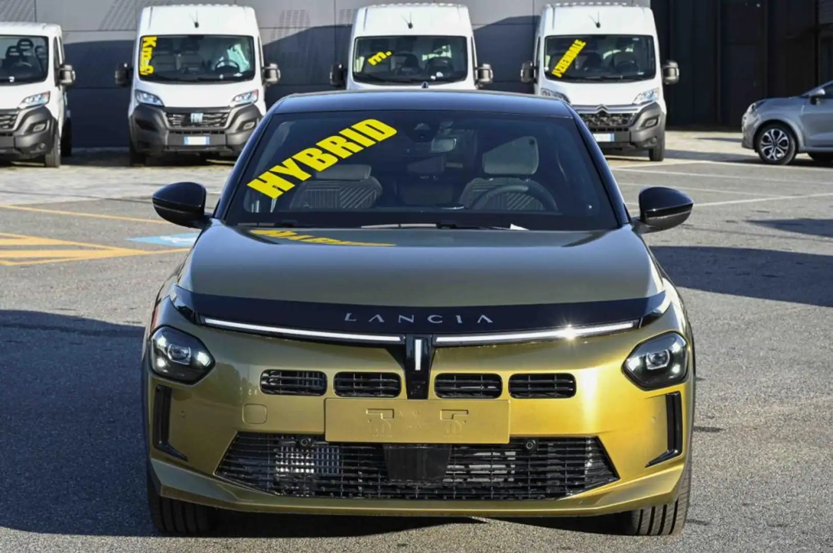 Lancia Ypsilon Hybrid e-DCT LX Oro - 2