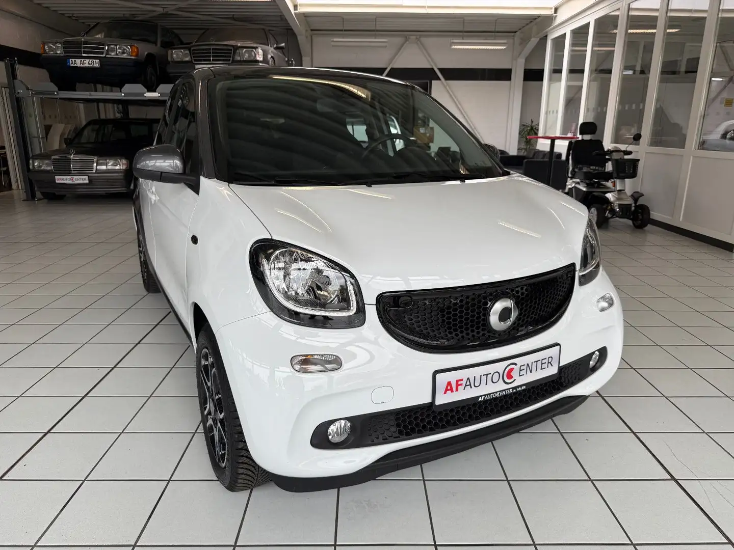 smart forFour Automatik Passion*Panorama*Navi.*Klimaau Blanc - 2