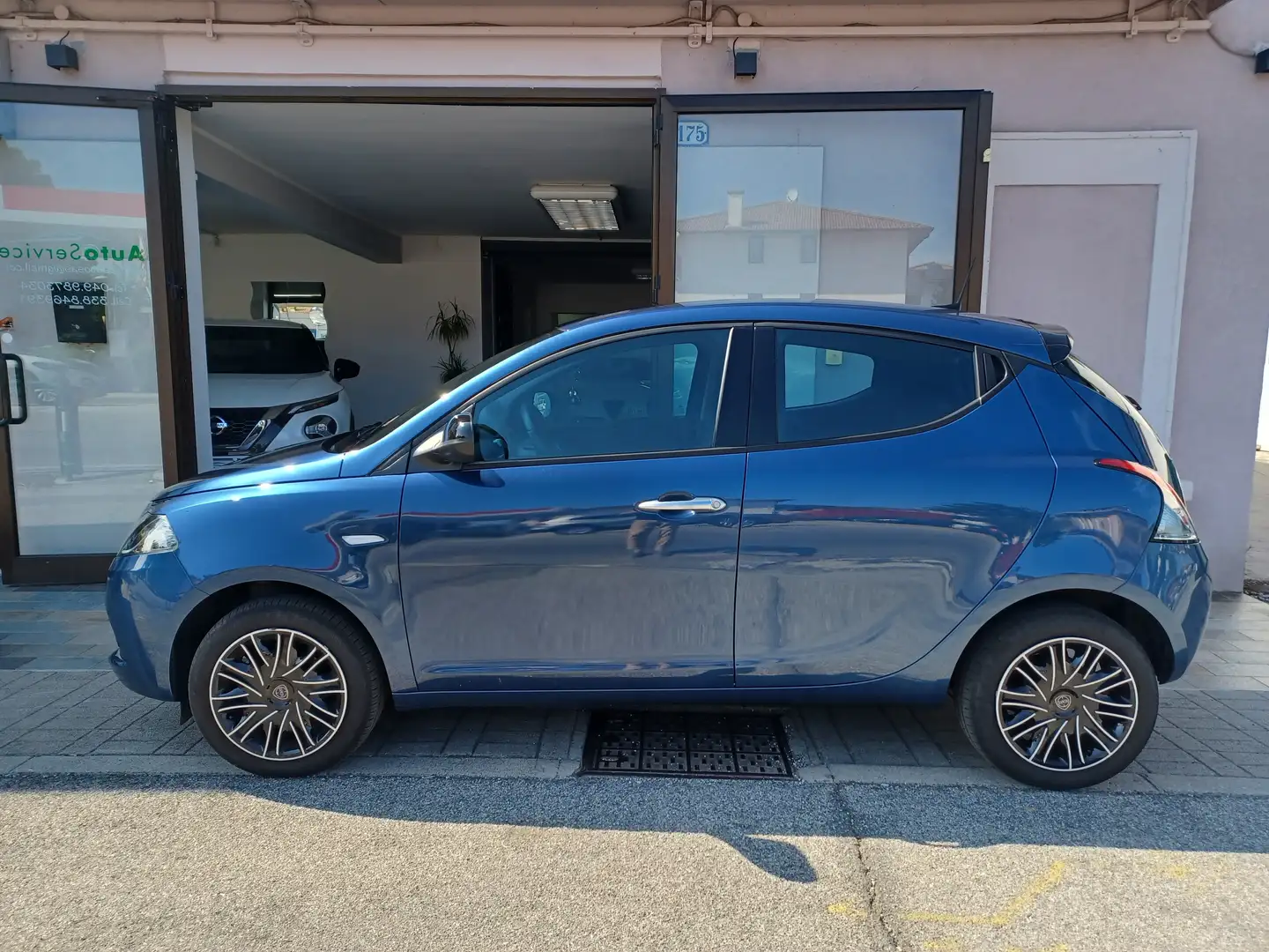 Lancia Ypsilon Ypsilon 1.0 firefly hybrid Gold Plus s Blu/Azzurro - 1