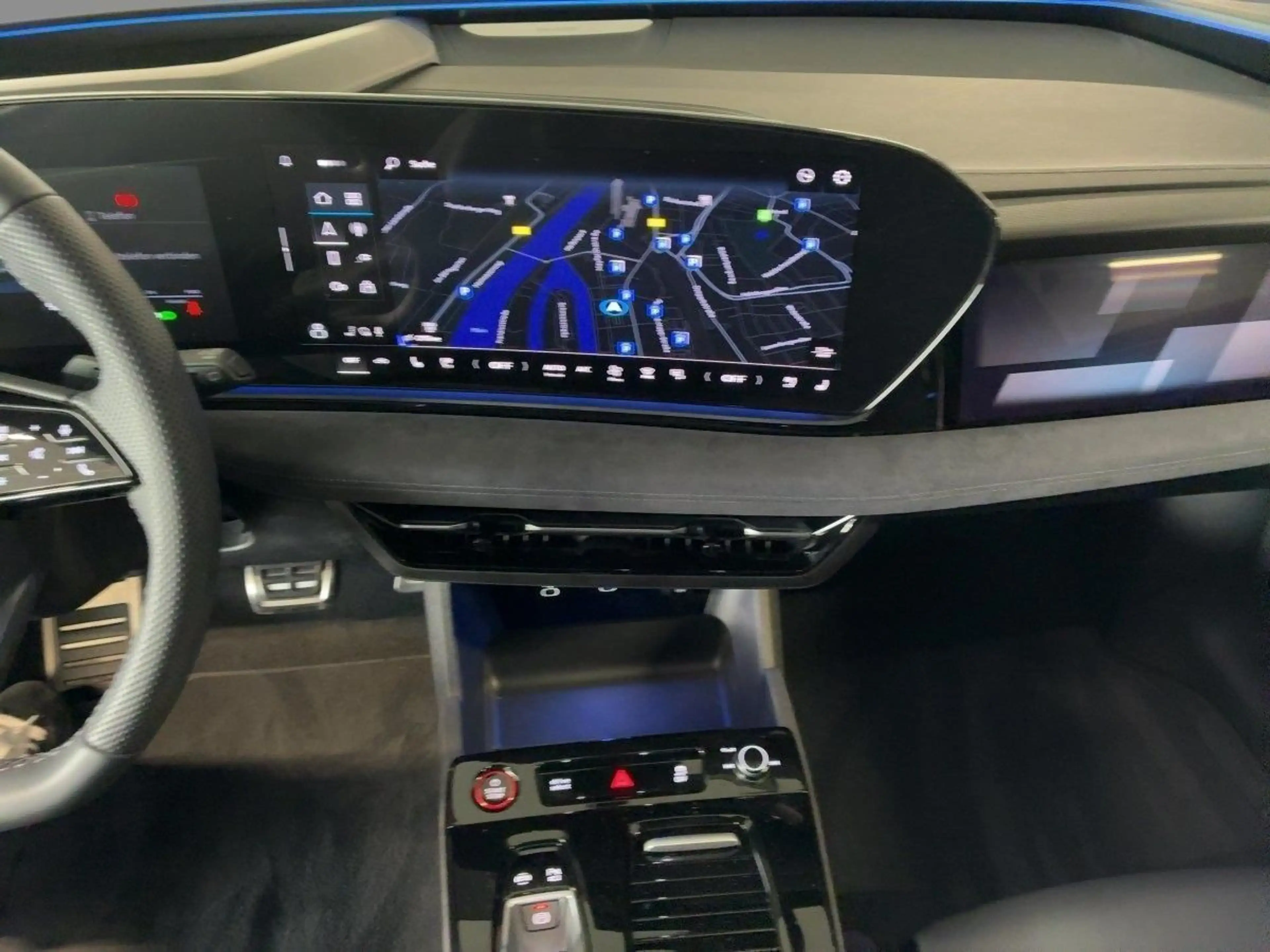 Audi S6 e-tron S6 Avant e-tron quattro Navi Pano VC B&O LED-Plu — photo 8
