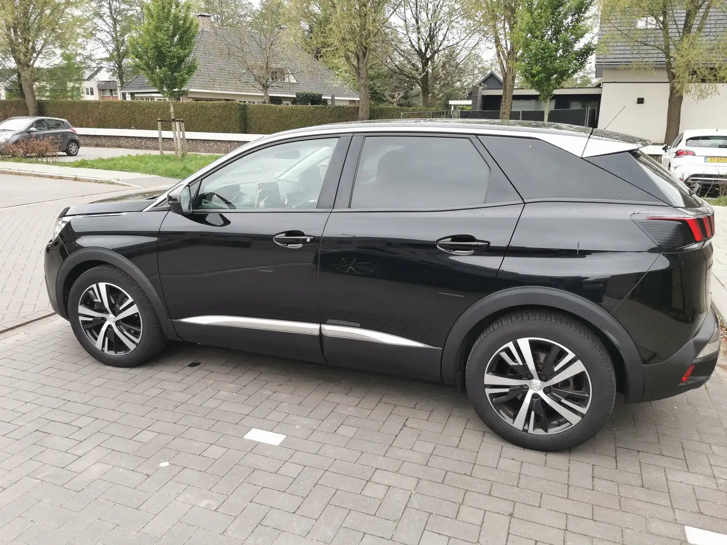 Peugeot 3008 3008 1.6 e-THP BL Prem Zwart - 2