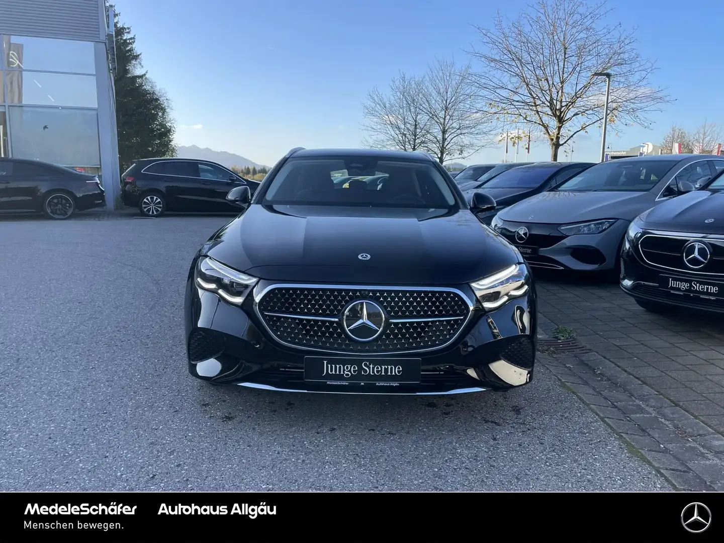 Mercedes-Benz E 450 E 450 d T 4m Dist Memo DLight Keyl 360° Burme4D Schwarz - 2