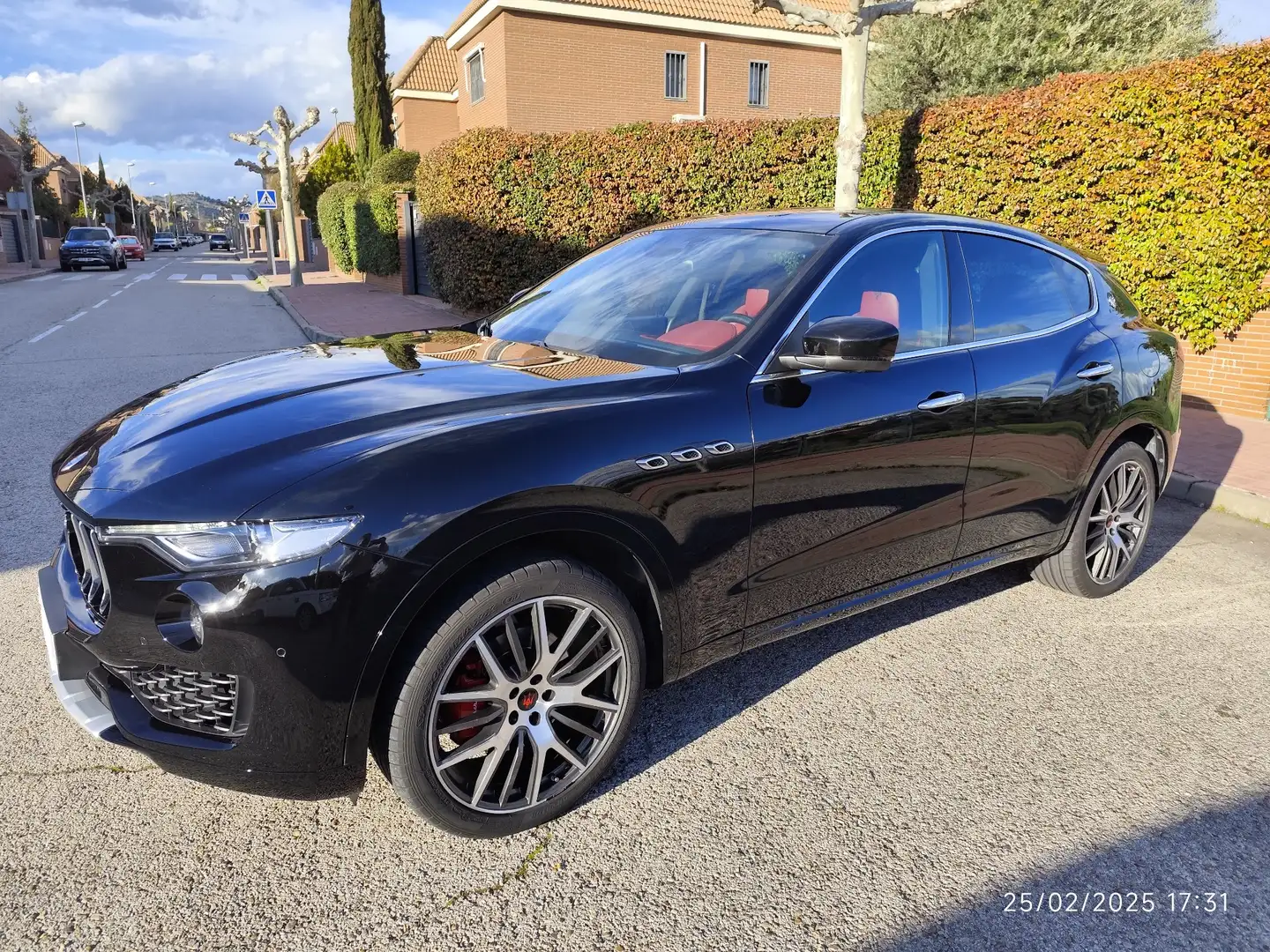 Maserati Levante Diesel Aut. - 2