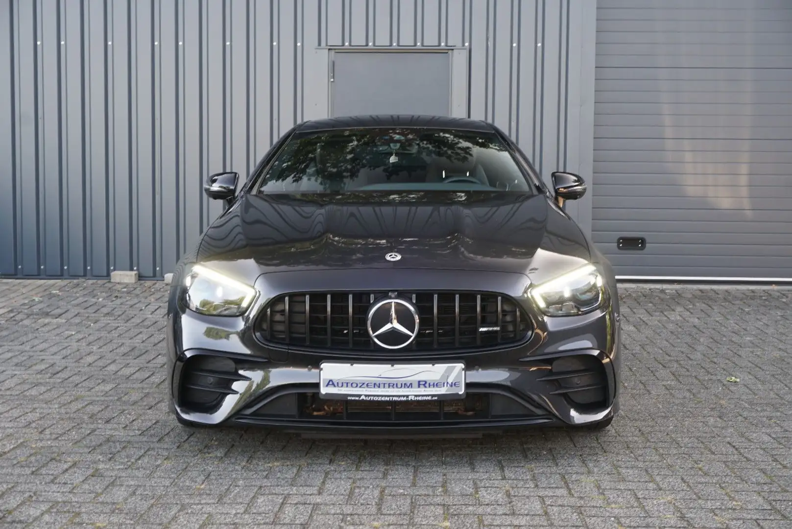 Mercedes-Benz E 53 AMG Coupé 4M 360°Kam Klappe Wide Burmester Grau - 2