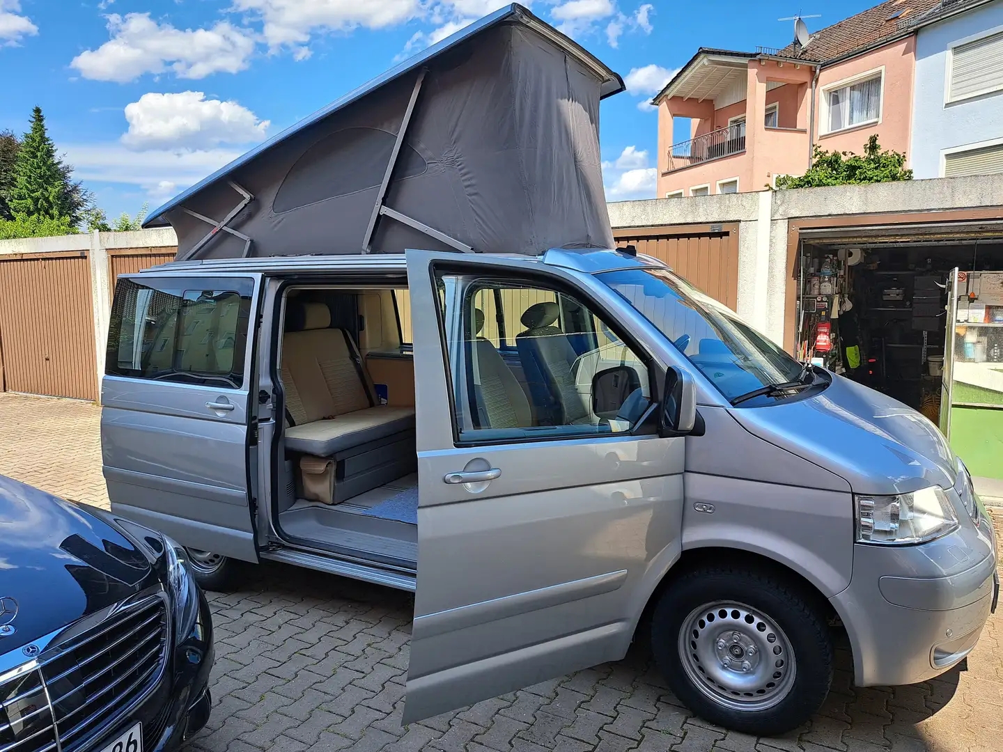 Volkswagen T5 California Comfortline Aufstelld. Bett Küche Klima Sthz. Gris - 1