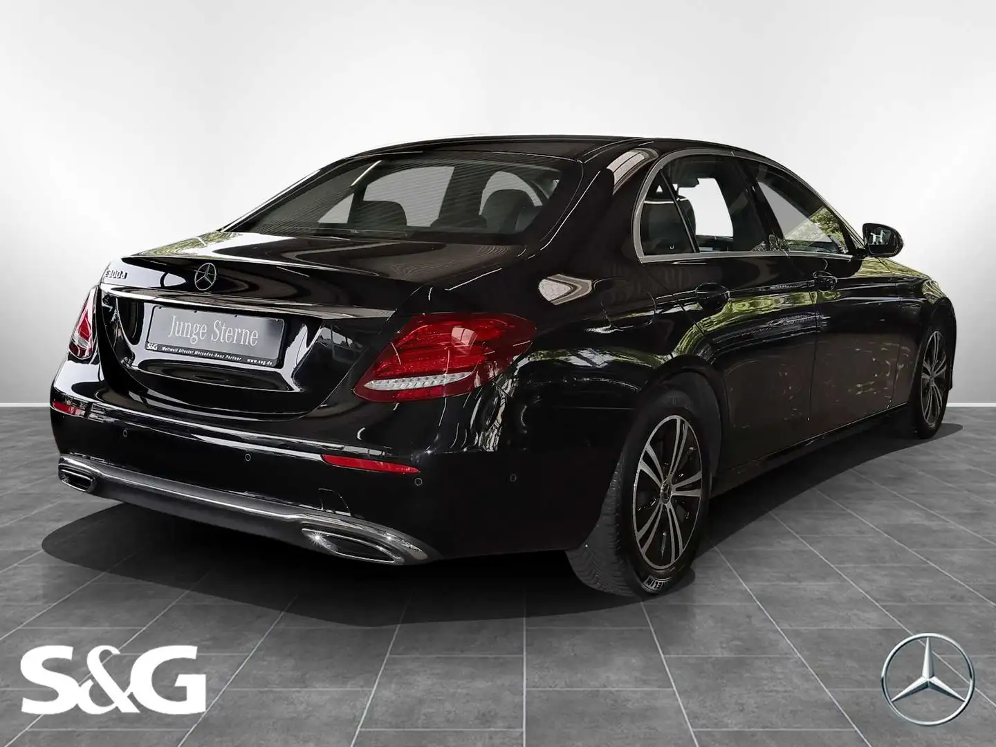 Mercedes-Benz E 300 d TOTWINKEL+KAMERA+SCHIEBEDACH+LED+17" Black - 2