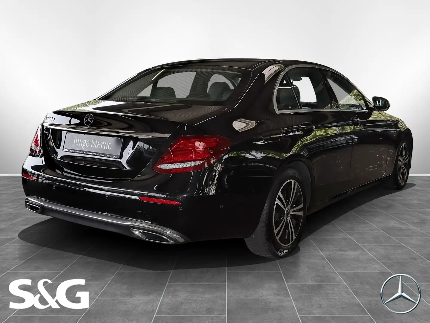 Mercedes-Benz E 300 d TOTWINKEL+KAMERA+SCHIEBEDACH+LED+17" Nero - 2