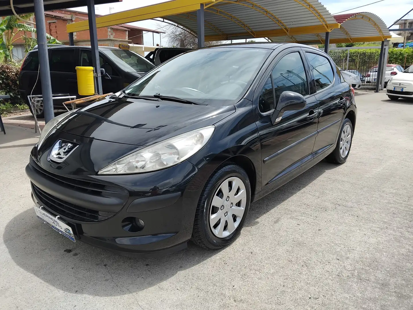 Peugeot 207 5p 1.4 8v One-Line - 1