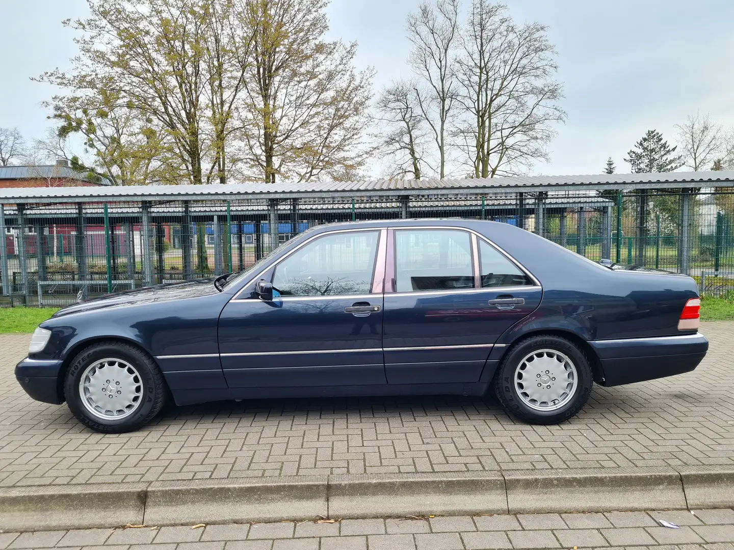 Mercedes-Benz S 300 TD TURBODIESEL Schwarz - 2