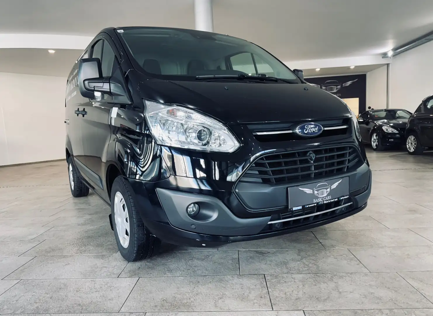 Ford Transit Custom 290 L1 Trend Schwarz - 1