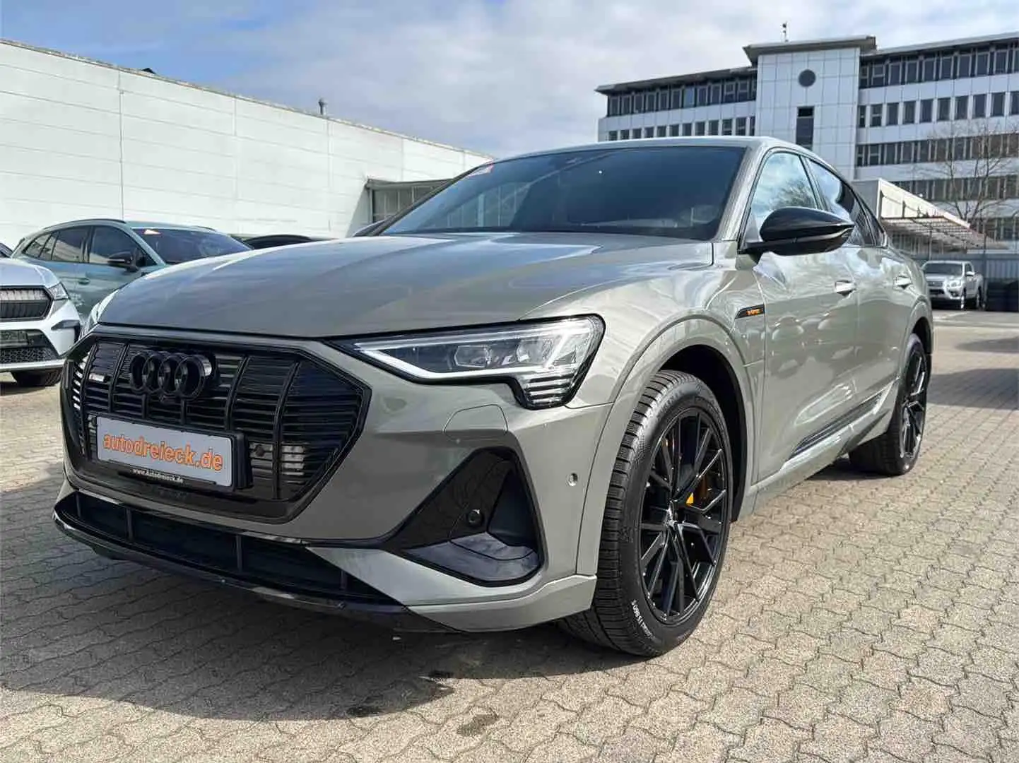 Audi e-tron Sportback 55 2x S line BLACK EDITION ACC Gris - 1