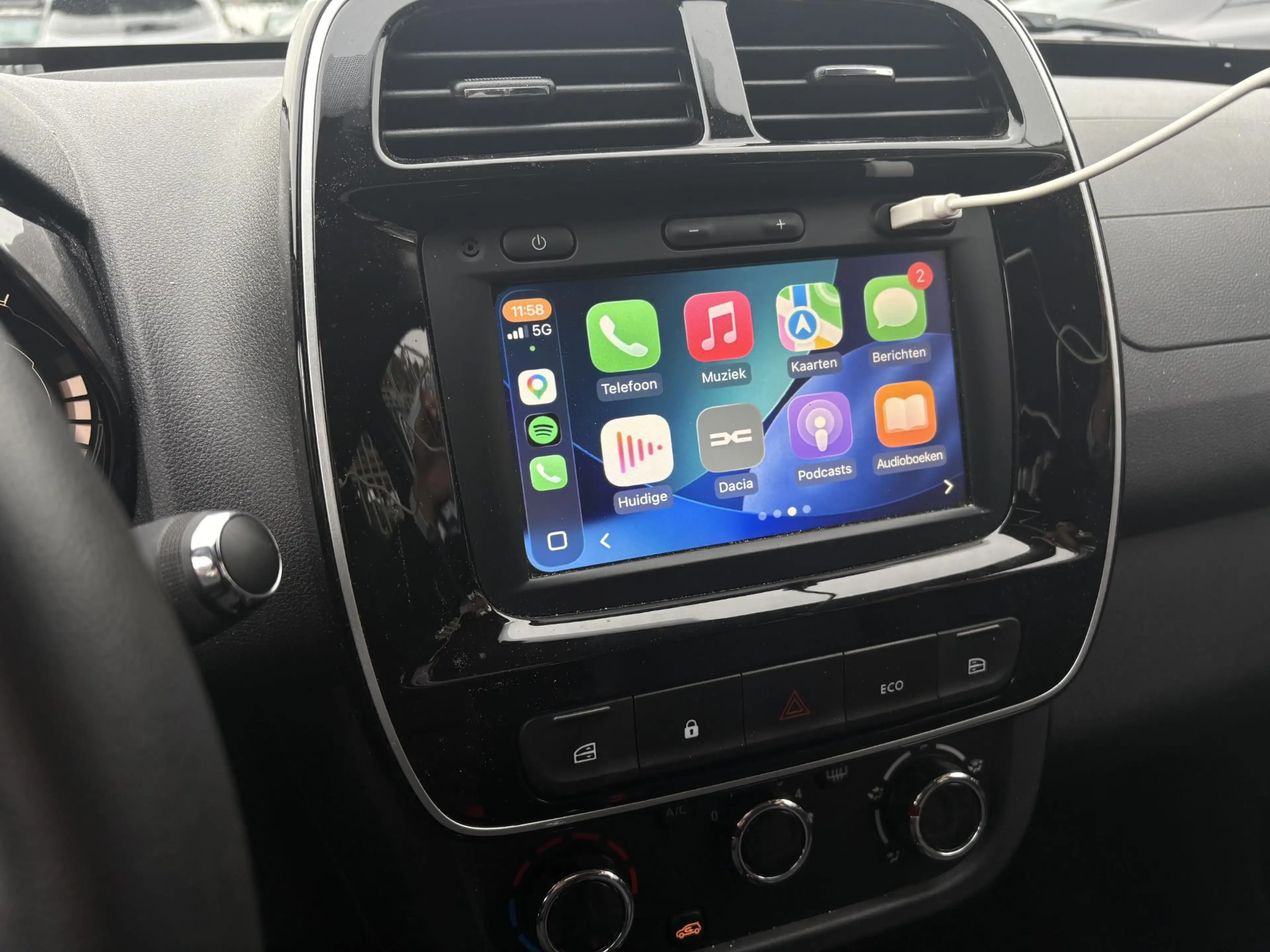 Dacia Spring Expression 27 kWh |Carplay|Camera|Navi|Kunstleder| — photo 32