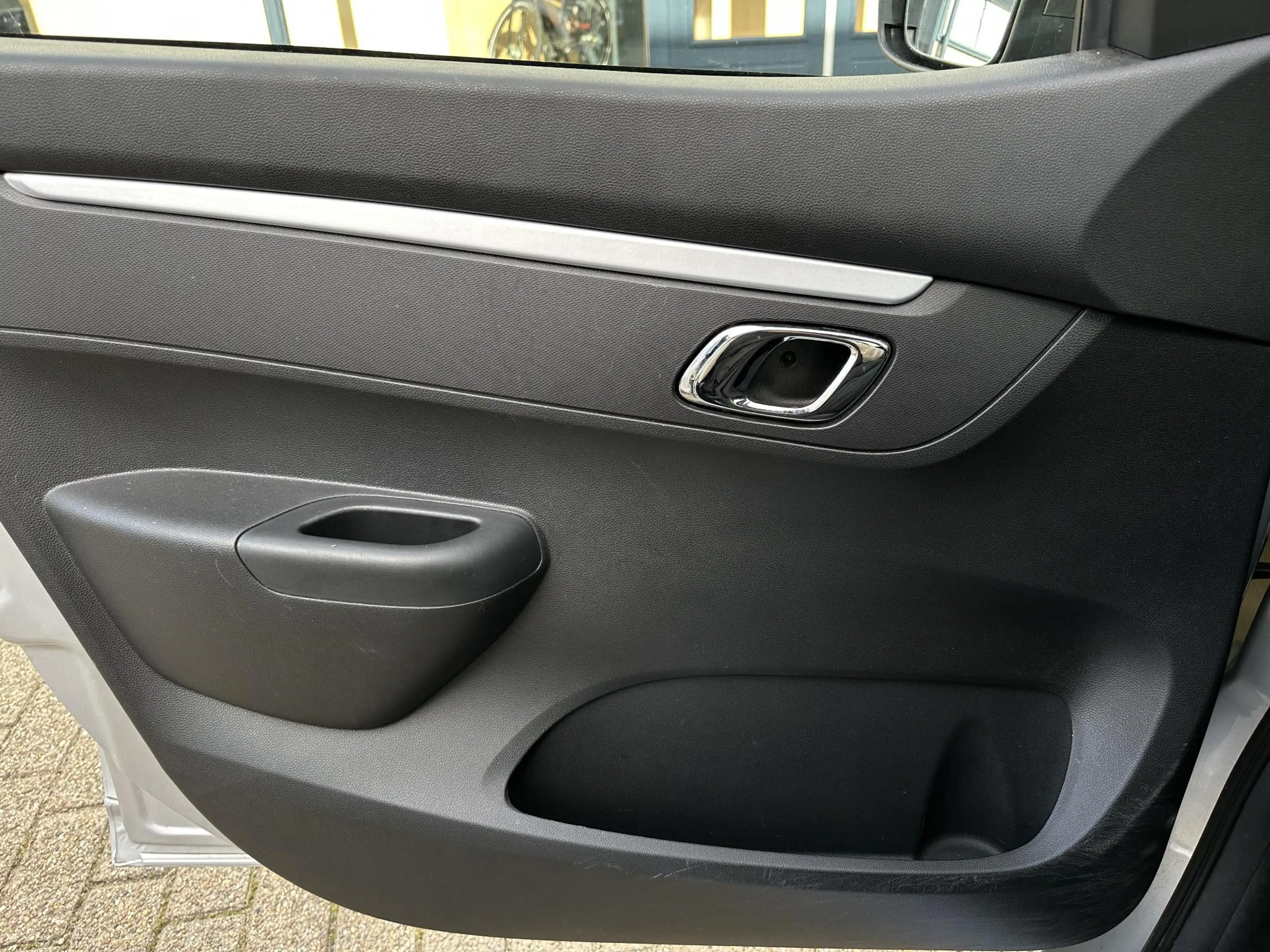 Dacia Spring Expression 27 kWh |Carplay|Camera|Navi|Kunstleder| — photo 7