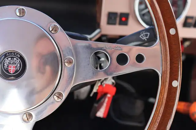 Austin Mini Moke view 15
