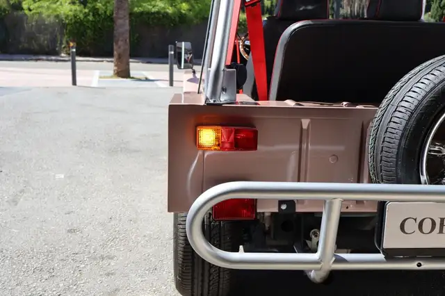 Austin Mini Moke view 11