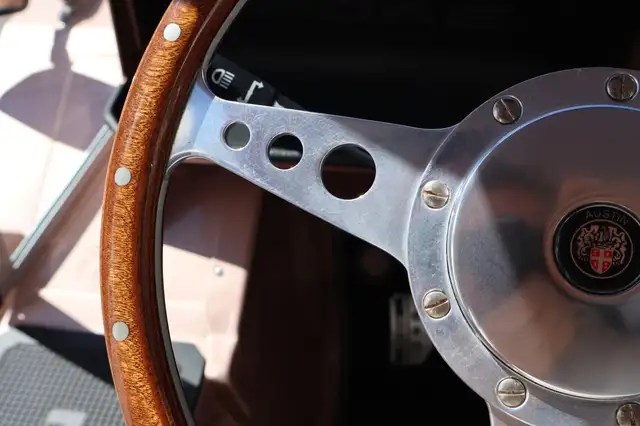 Austin Mini Moke view 14