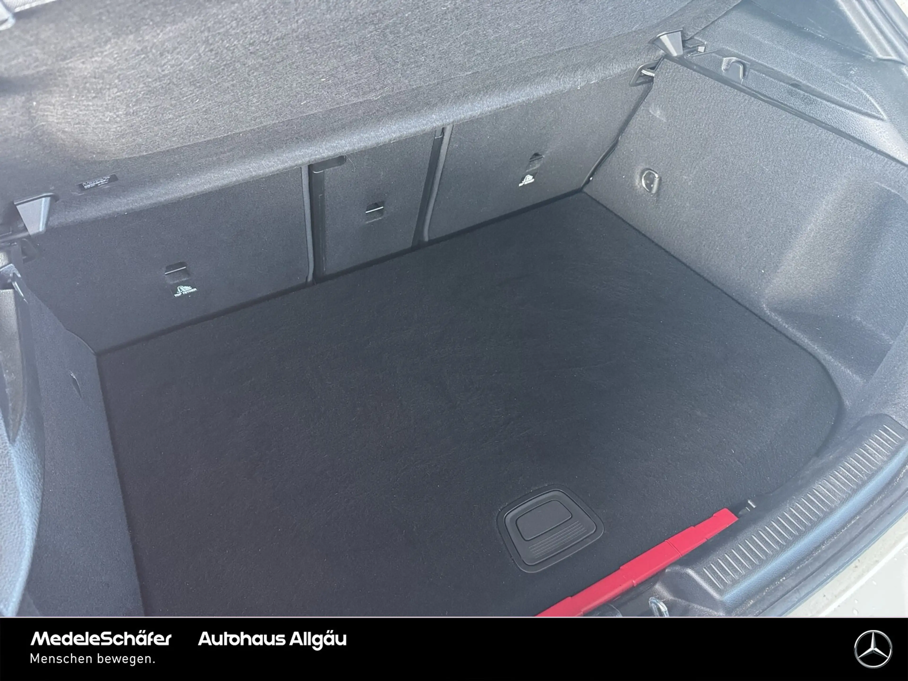 Mercedes-Benz A 250 A 250 e AMG Night MLed Distronic Vorr. AHK Sport — photo 6