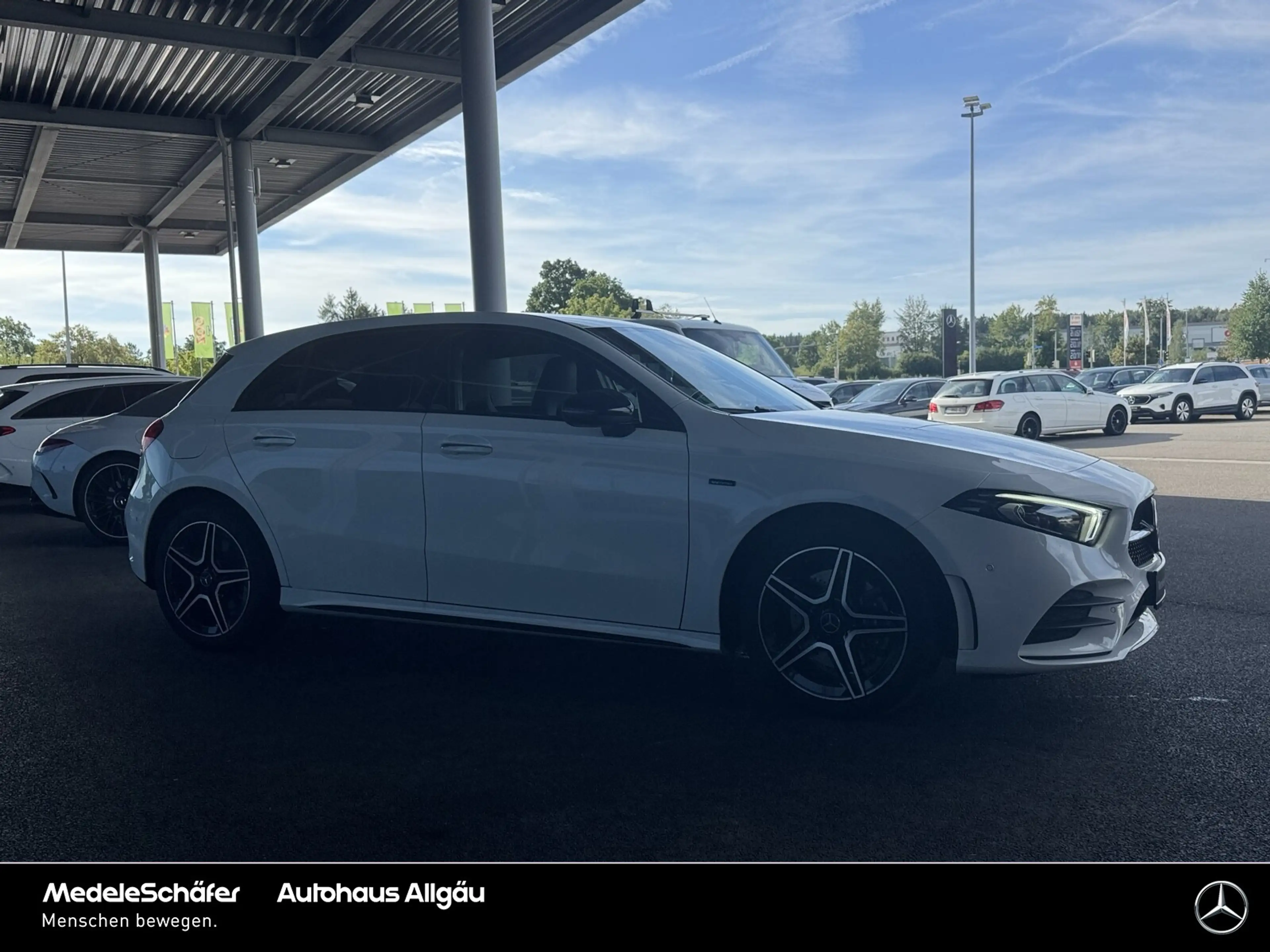 Mercedes-Benz A 250 A 250 e AMG Night MLed Distronic Vorr. AHK Sport — photo 4